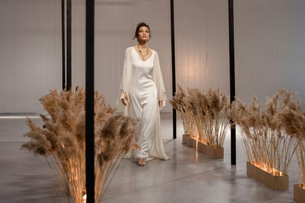 Luxury marketing strategy: selective campaigns, curated storytelling, and exclusive client experiences in 2026.